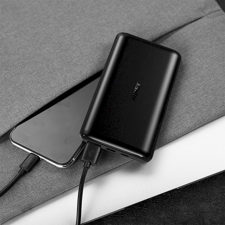 Pin Sạc Dự Phòng Aukey PB-XN10 10000mAh Tích Hợp Cổng USB Type-C In/Out - Hàng Chính Hãng