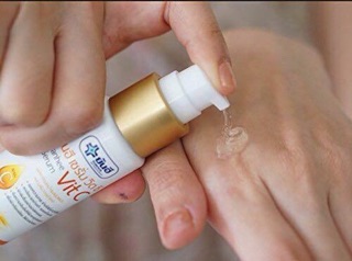 Serum vitc yanhee