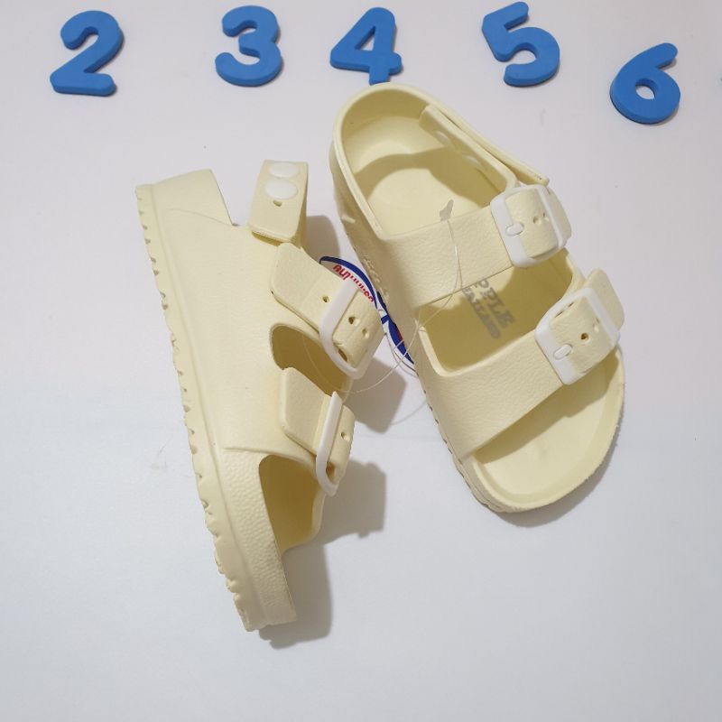 Dép quai hậu cho bé hàng Thái Lan chính hiệu siêu nhẹ, siêu êm