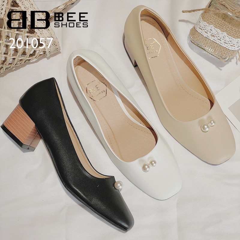 BEESHOES - GIÀY BÚP BÊ NỮ NGỌC MŨI TRÒN DA LÌ - GIÀY BÚP BÊ NỮ ĐẾ VUÔNG CAO 3 PHÂN SẴN MÀU ĐEN - BE - TRẮNG 201057