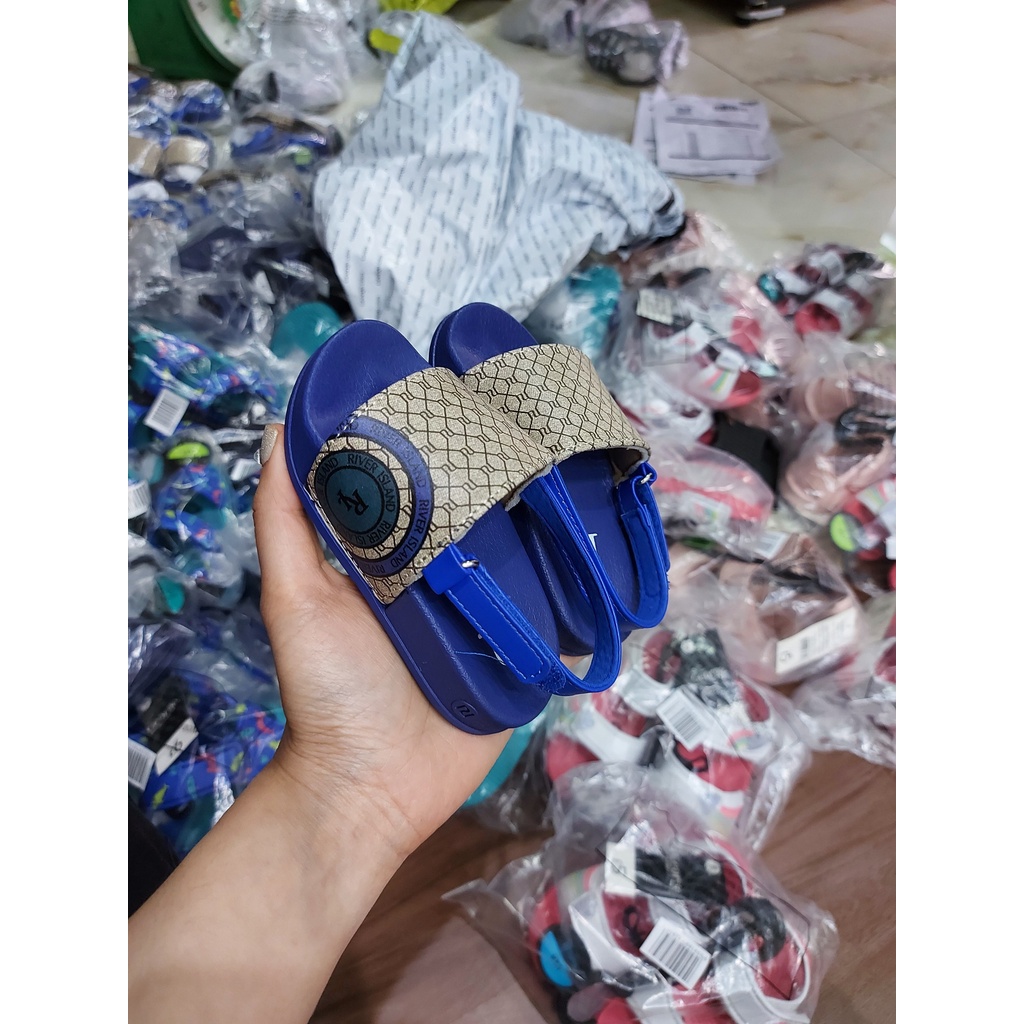 Dép sandal bé trai chính hãng river sz 5-9uk giá sale