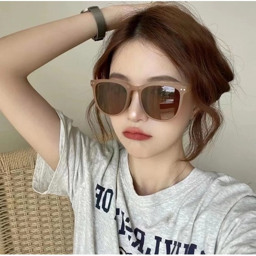 Kính mát gọng vuông phong cách hàn quốc thời trang