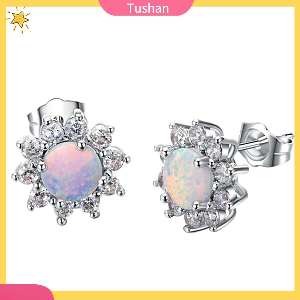 Hoa tai dáng tròn thời trang phong cách cho nữ