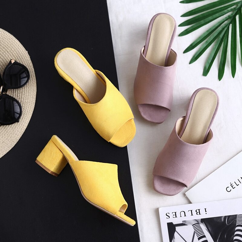 Dép cao gót  thời trang mũi vuông  cao 5cm nhung  màu đỏ size lớn 40 41 42 43 44