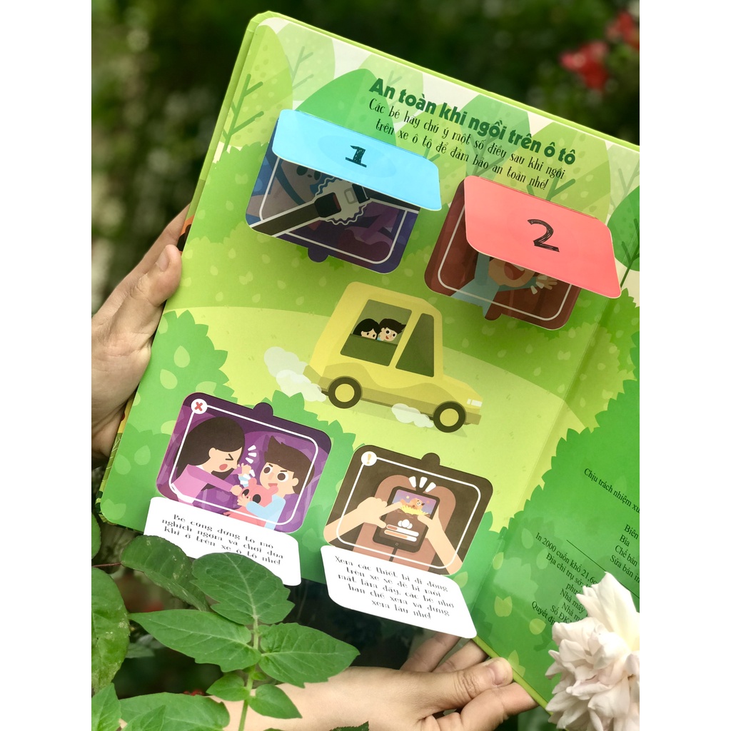 SÁCH - Lật mở khám phá - Cars - Thế giới ô tô