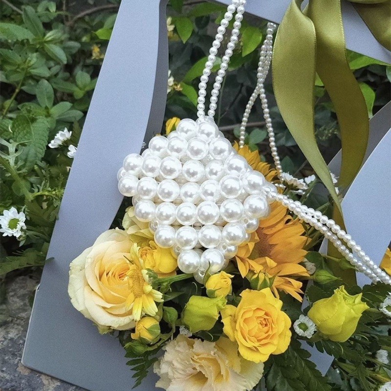 Túi đeo chéo mini hạt trai