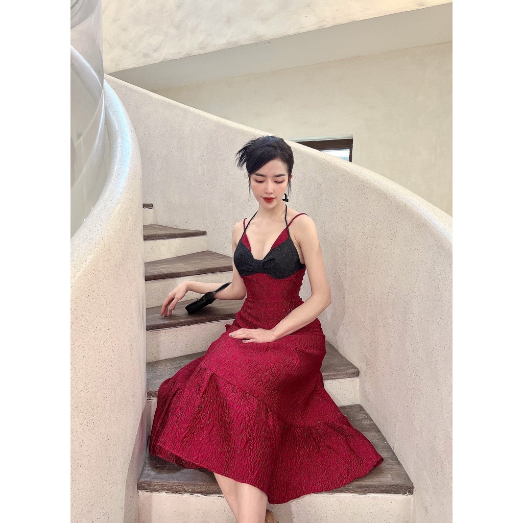 Váy Đầm Thiết Kế THUYNGOTHANH hai dây đỏ SALE