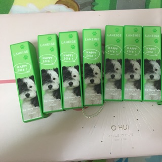 Dưỡng môi Laneige