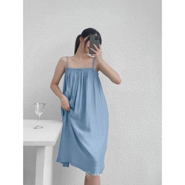 Váy dây dáng suông Harriet xanh da trời Baby Blue basic lụa mềm