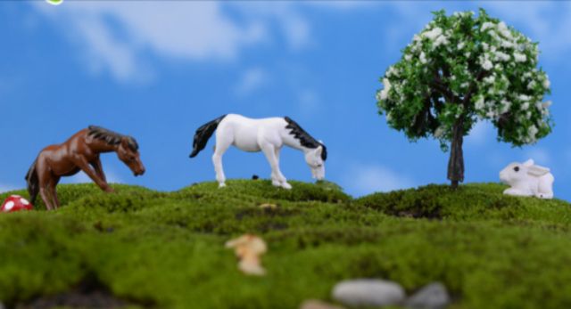 2 Tiểu cảnh con ngựa trang trí chậu cây, terrarium, hòn non bộ