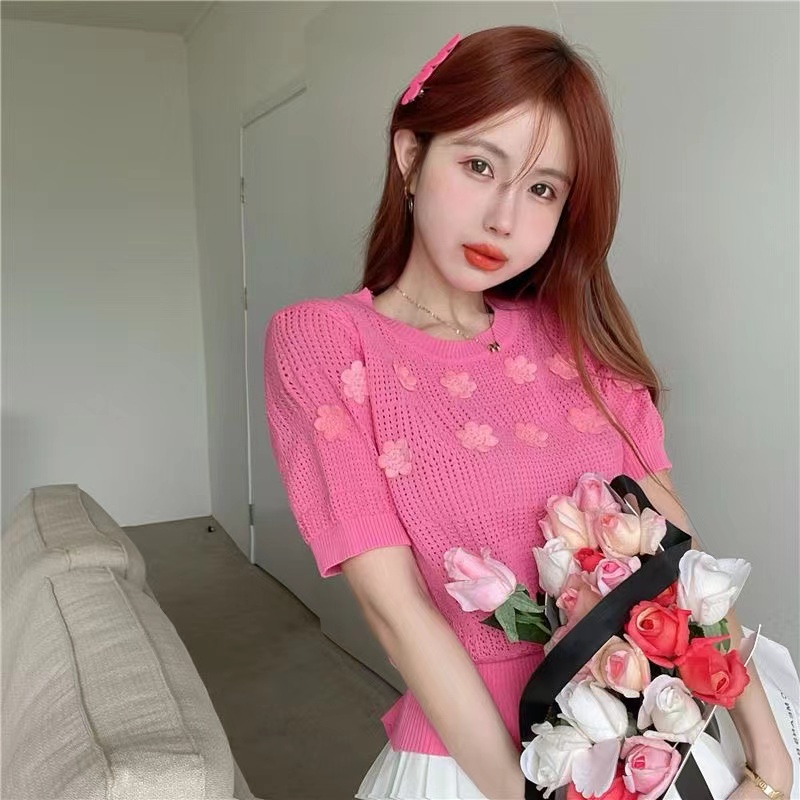 [Hana And Alice] Áo Thun Tay Ngắn Phồng Họa Tiết Hoa Dễ Phối Đồ Thời Trang Cho Nữ