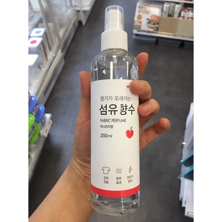 Xịt Thơm Quần Áo Fabric Perfume Hàn Quốc 250ml