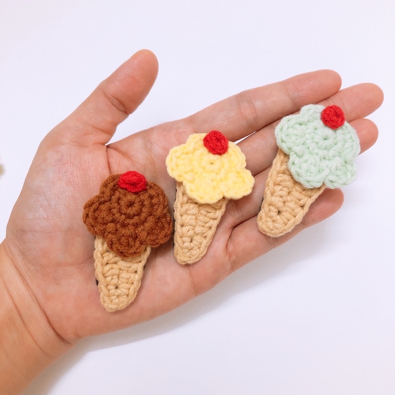 [HANDMADE - Cao Cấp] Kẹp tóc bé gái hình bánh kem, hoạt hình dễ thương làm từ chất liệu len sợi cao cấp