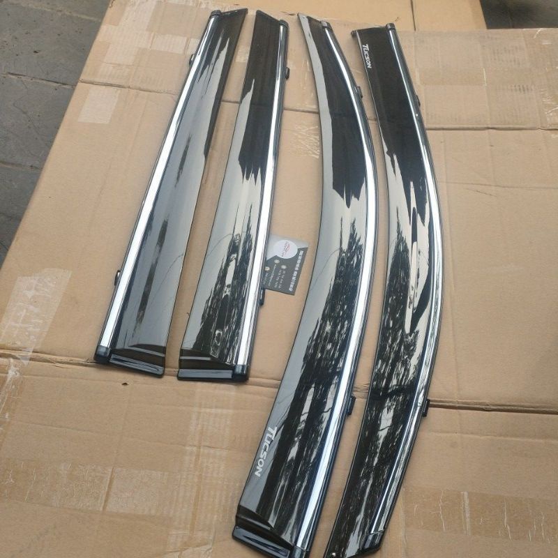 Vè che mưa xe Tucson vè chỉ mạ