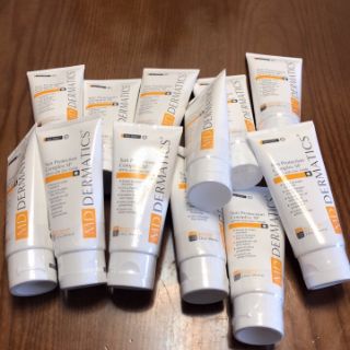 [CHÍNH HÃNG] Md Dermatics Kem chống nắng Spf45