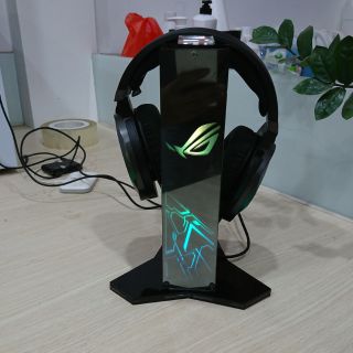 Giá treo tai nghe rog handmade