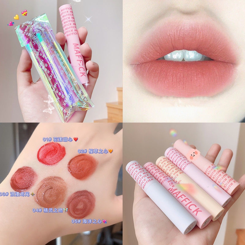 Son Môi Màu Nhung Lì Xinh Xắn Maistok