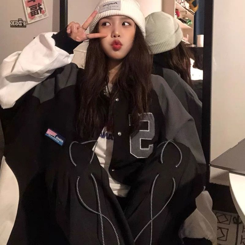 Áo khoác bomber unisex tag AYWETR dáng rộng mix màu  HotdogBoy màu đen xám trendy Tik Tok Trung