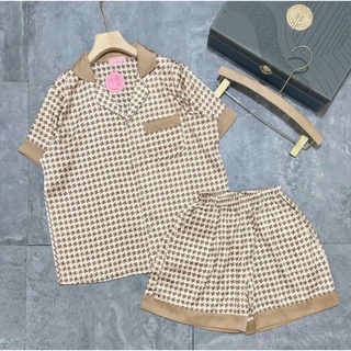 Bộ pyjama lụa