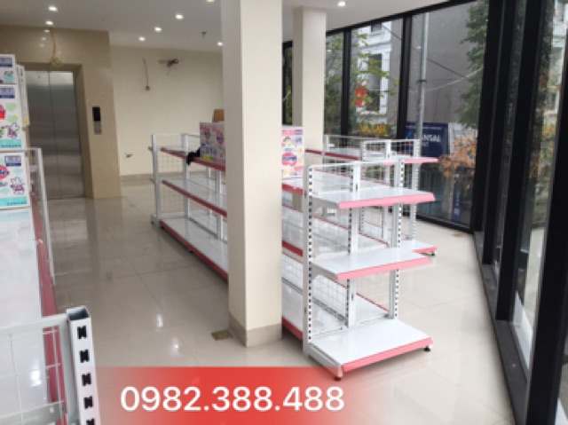 Kệ để hàng 2 mặt giữa nhà ( Cao 1m2 dài 2m2 )
