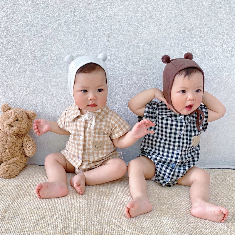 Bộ Áo Liền Quần Ngắn Tay Cổ Bẻ Thêu Hình Gấu Cho Bé Trai
