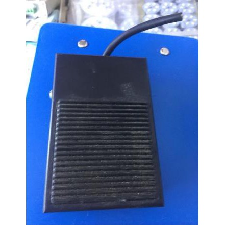 Công tắc bàn đạp FS-1 10A-250VAC bằng thép