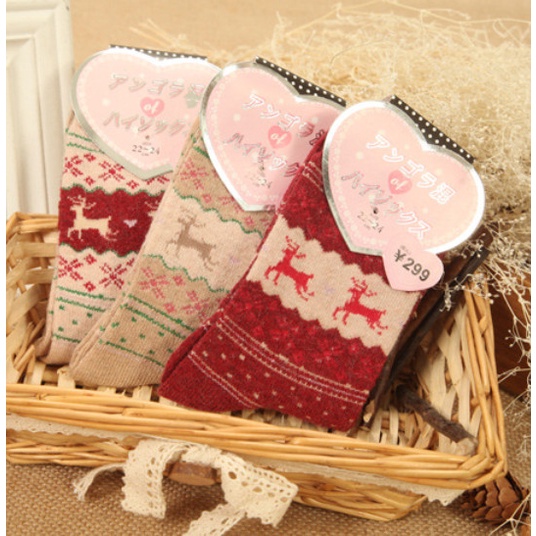 Tất giáng sinh đẹp - Vớ giáng sinh lạ tặng quà Noel xinh và ý nghĩa Merry Christmas