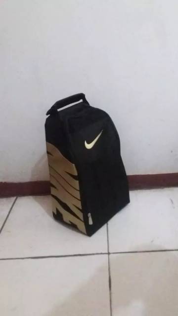 Túi Đựng Giày Thể Thao Nike Futsal Tiện Dụng