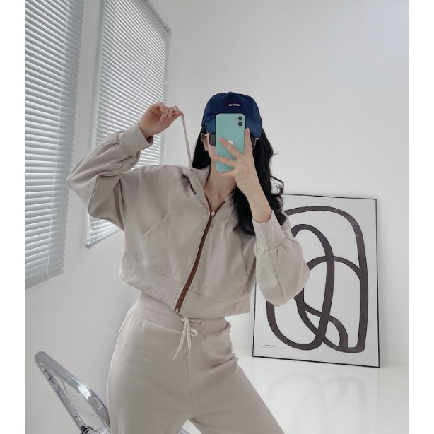 Áo khoác croptop dài tay thời trang GAGO zip-front hooded jacket màu nâu GA3386