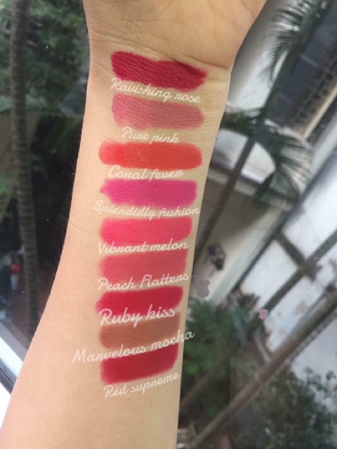 THANH LÝ Son AVON perfectly matte rouge (Hàng xách tay)