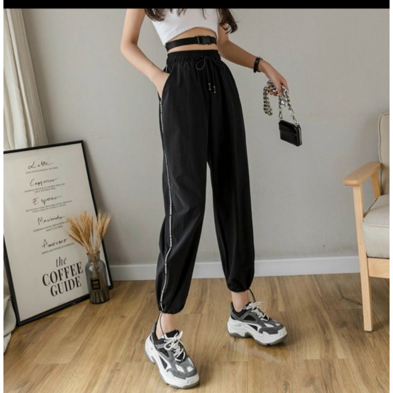 Quần Jogger Nữ Dáng Xuông Có Dây Rút Ống Siêu Tôn Dáng.