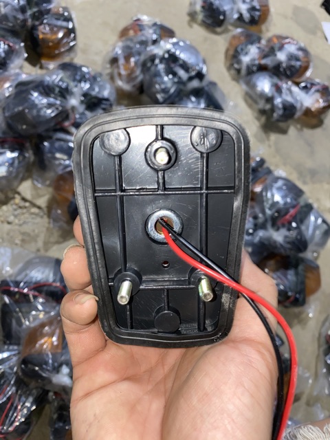 Sản phẩm gia đình làm: Combo 20 cái đèn nóc trắng hoặc vàng