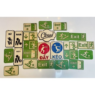 Bảng gỗ: EXIT