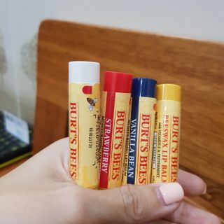 Son dưỡng môi Burt's Bee (Hàng Có Sẵn )