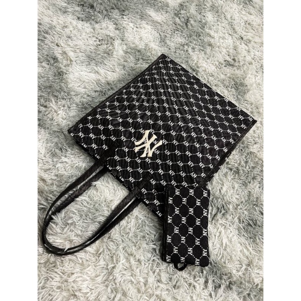 Túi vải MLB NY MONOGRAM TOTE BAG BLACK