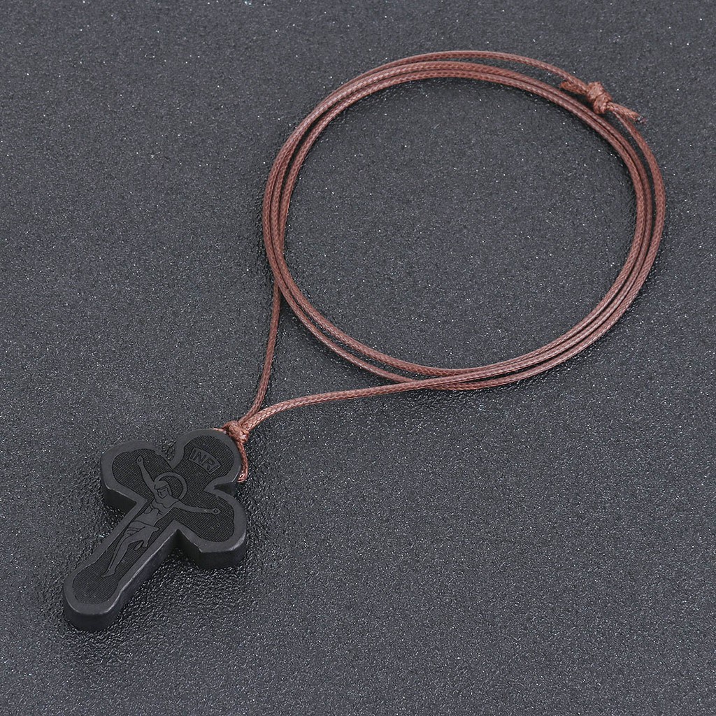 Dây chuyền da mặt gỗ đỏ/ đen hình thánh giá thiết kế thời trang