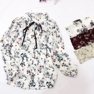 Áo sơ mi hoa thắt nơ