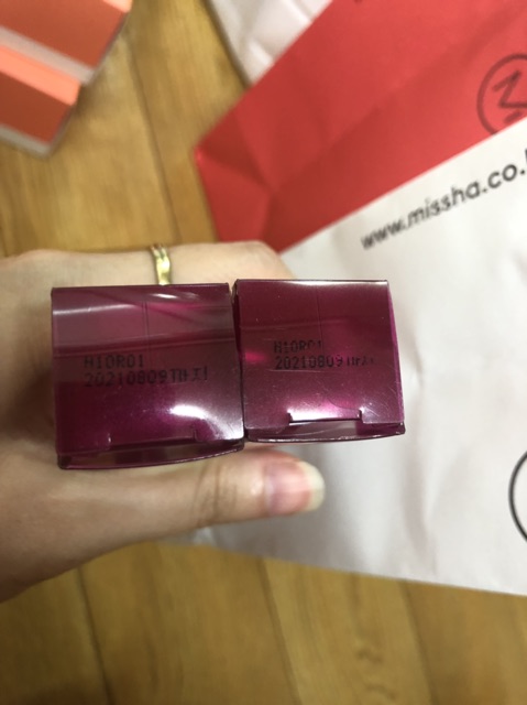 Son Missha Wish Stone Tint Oil màu Young Boss (đỏ hồng)