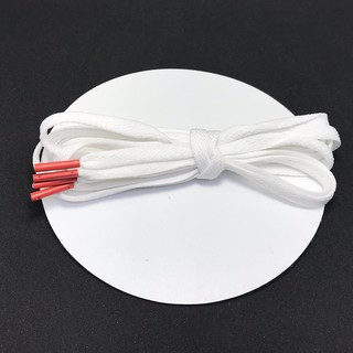 Dây giày trắng dẹt đầu bọc kim loại đỏ