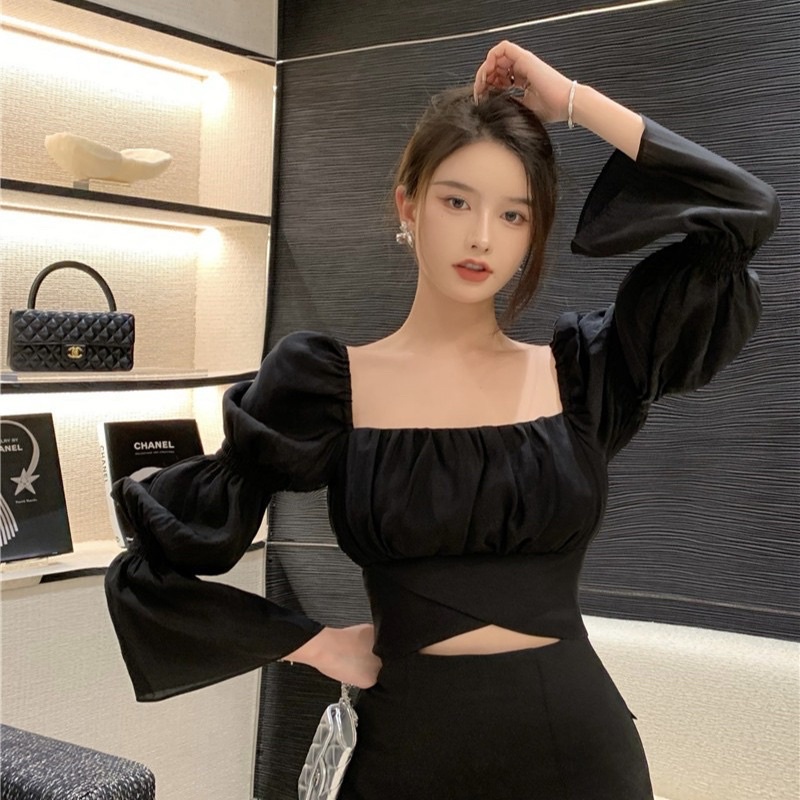 Áo tay phồng cổ vuông cột nơ