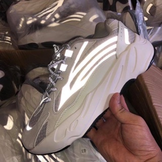 [SALE 50% - Giá Cực Chất] Giày thể thao Yz700