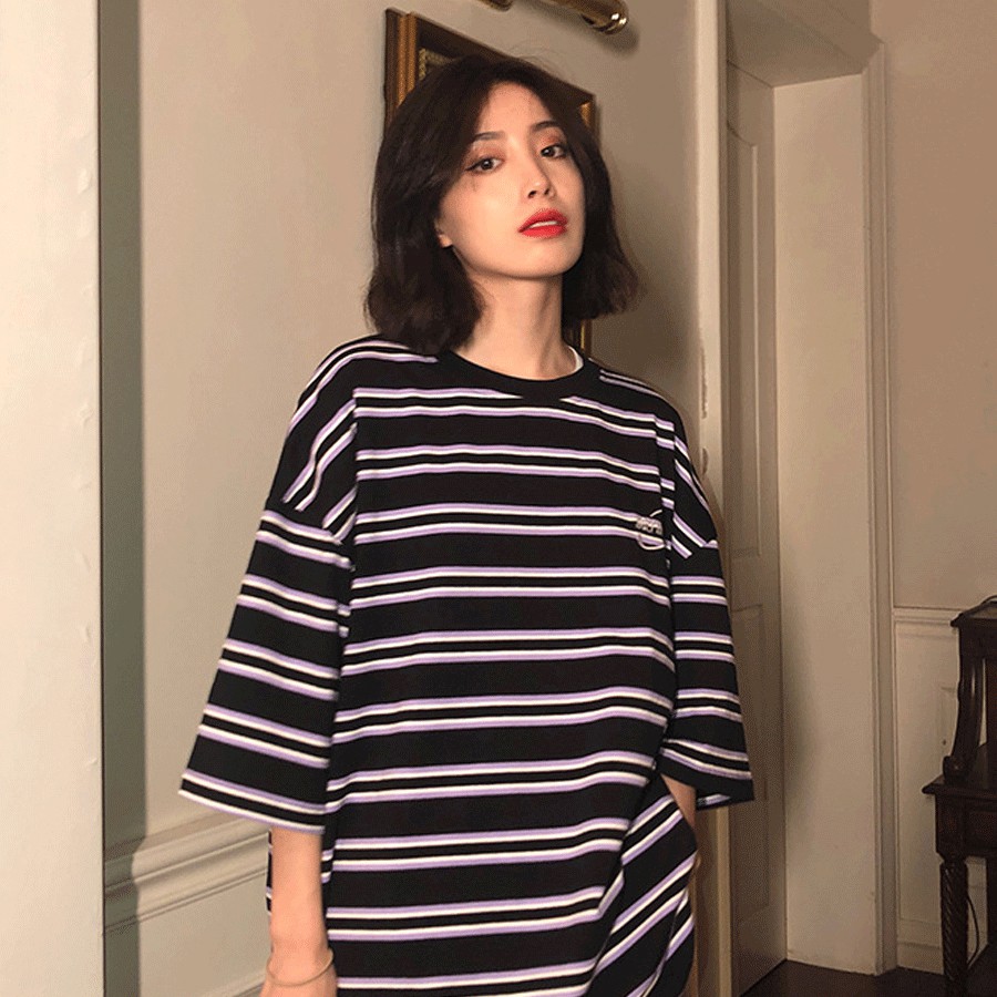 Áo thun form rộng unisex đen sọc nam nữ/ áo đôi / Freesize | Dumblo