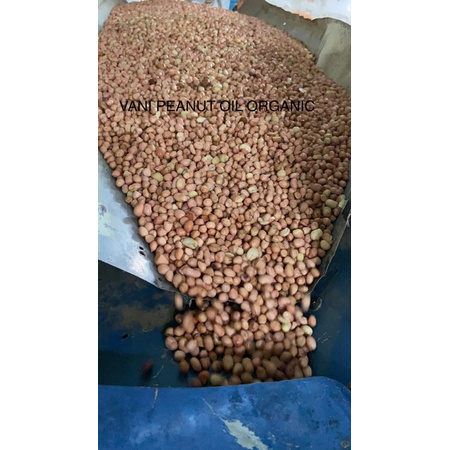 Dầu đậu phộng  nguyên chất  thơm, béo, sánh,rất tốt cho trẻ em,  ăn dặm , người ăn eat clean, healthy