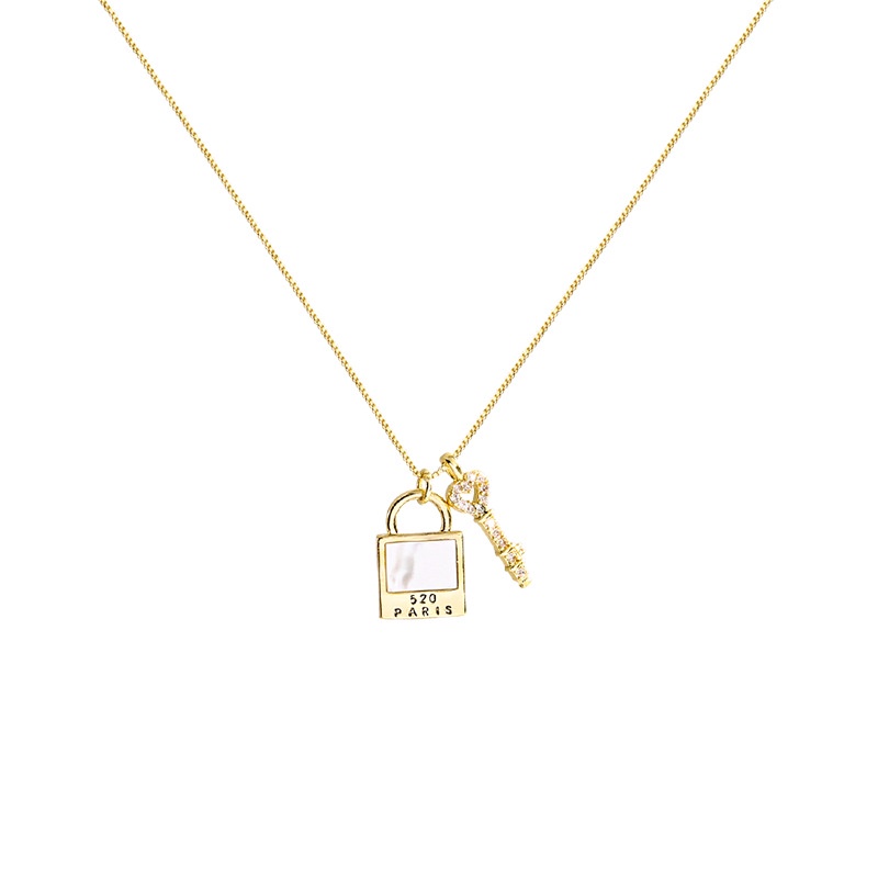 Vòng cổ Mặt Chìa Khóa 520 Chìa Khóa Đính Đá acrylic Đơn Giản Cá Tính Màu Đỏ Cá Tính Phong Cách Hàn Quốc Cho Nữ