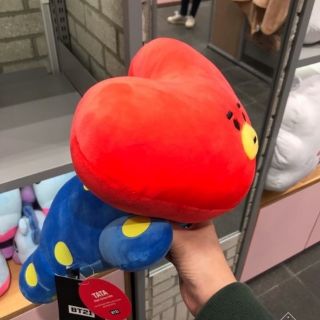 [Sẵn] Gấu BT21 dạng nằm