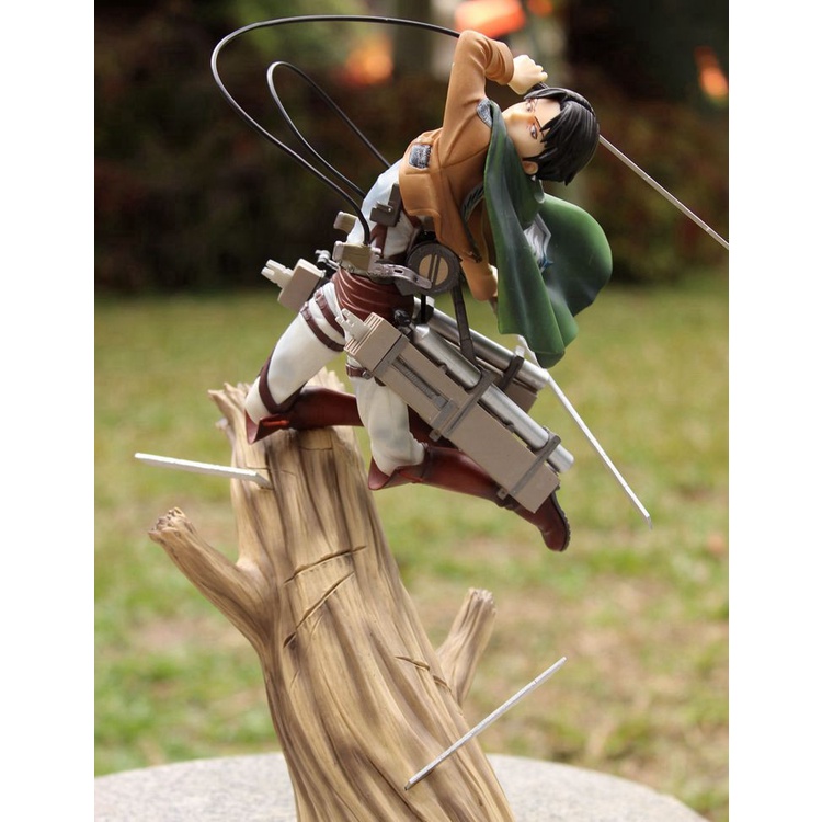 Tượng Levi Ackerman chém bay - AOT - Baystore