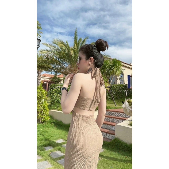 Đầm thời trang nữ mặc đi chơi chất thun xốp kim cương dây cổ khoét eo dáng ôm body dài có 2 màu đen và nâu