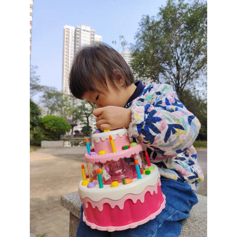 Bánh sinh nhật 3 tầng