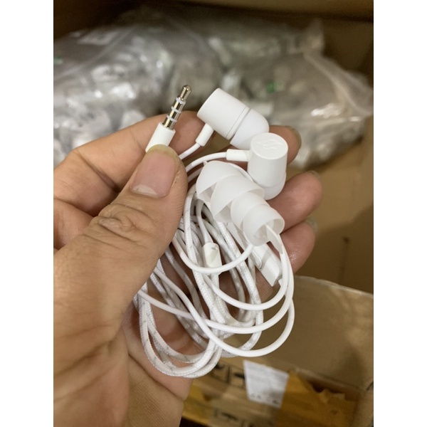 Tai nghe Vsmart dây dù chống rối kèm theo máy các dòng active 3,Live4 ,joy3,joy4..v.v dùng chung các máy androi