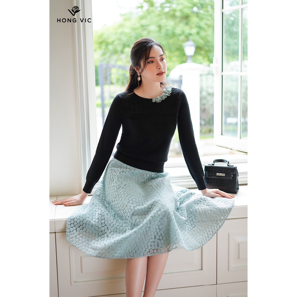 Áo nữ thiết kế Hongvic len đen hoa xanh AL01